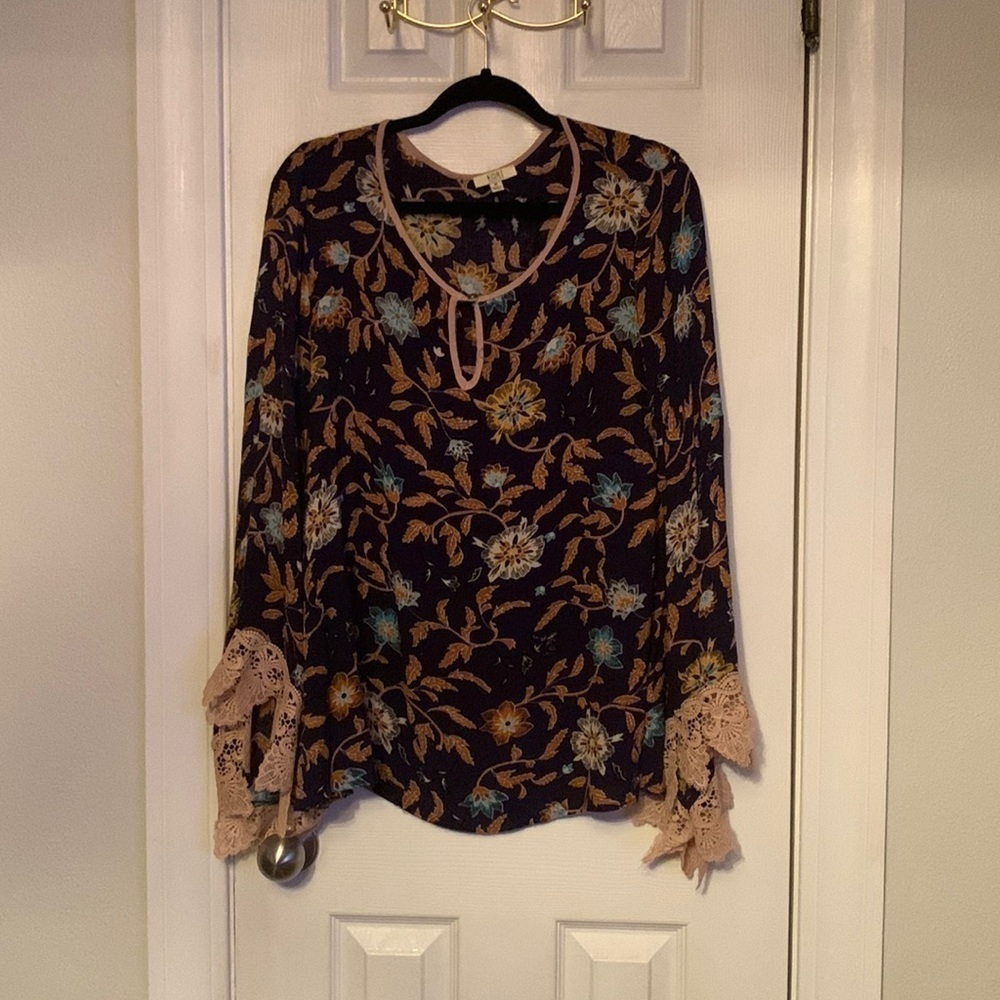 KORI Long Sleeve Blue floral Blouse Size M #546